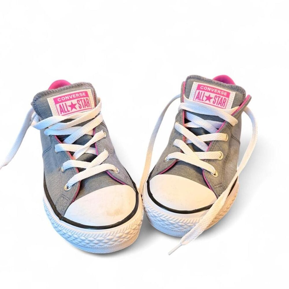 All Star Girls Youth Size 3 Gray Pink Low Top Canvas Sneakers